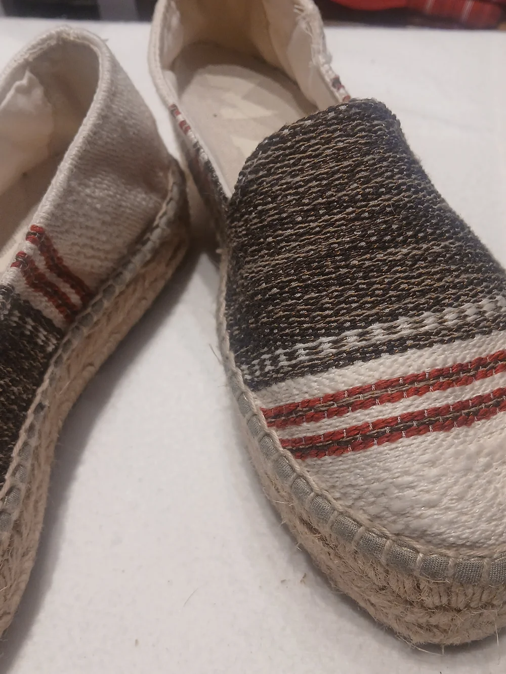 Manebí comfortable canvas